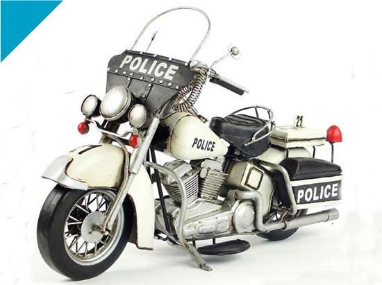 White Large Scale Police Vintage 1978 Harley Davidson Model