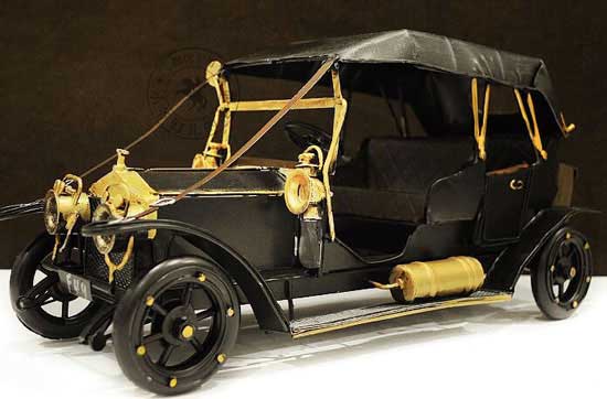 Black Medium Scale Handmade Tinplate 1908 Ford T-type Car Model