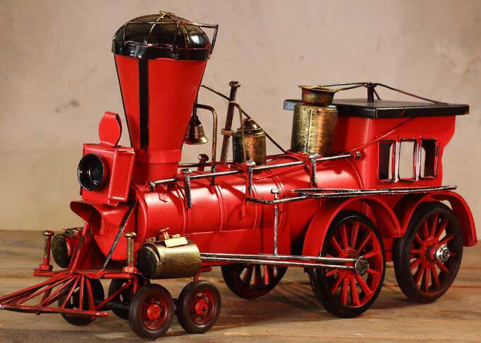Tinplate Red Medium Scale Vintage Steam Locomotive Model