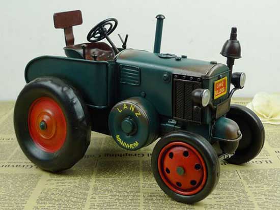 Green Handmade Tinplate Mediums Scale Retro Farm Tractor Model